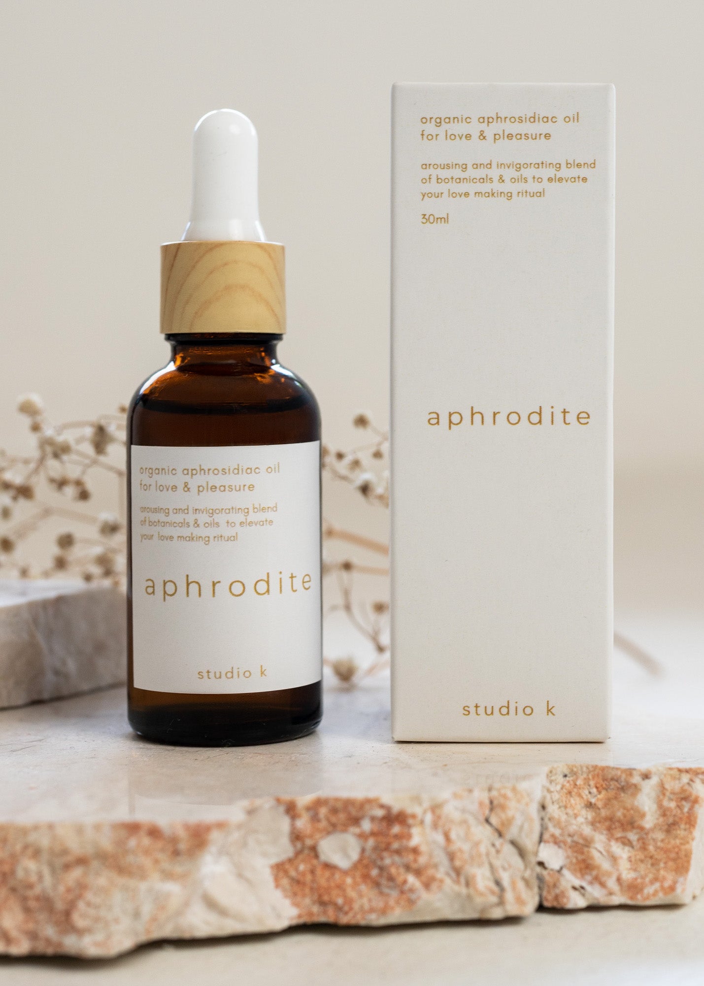 Aphrodite Aphrodisiac oil for love and Pleasure