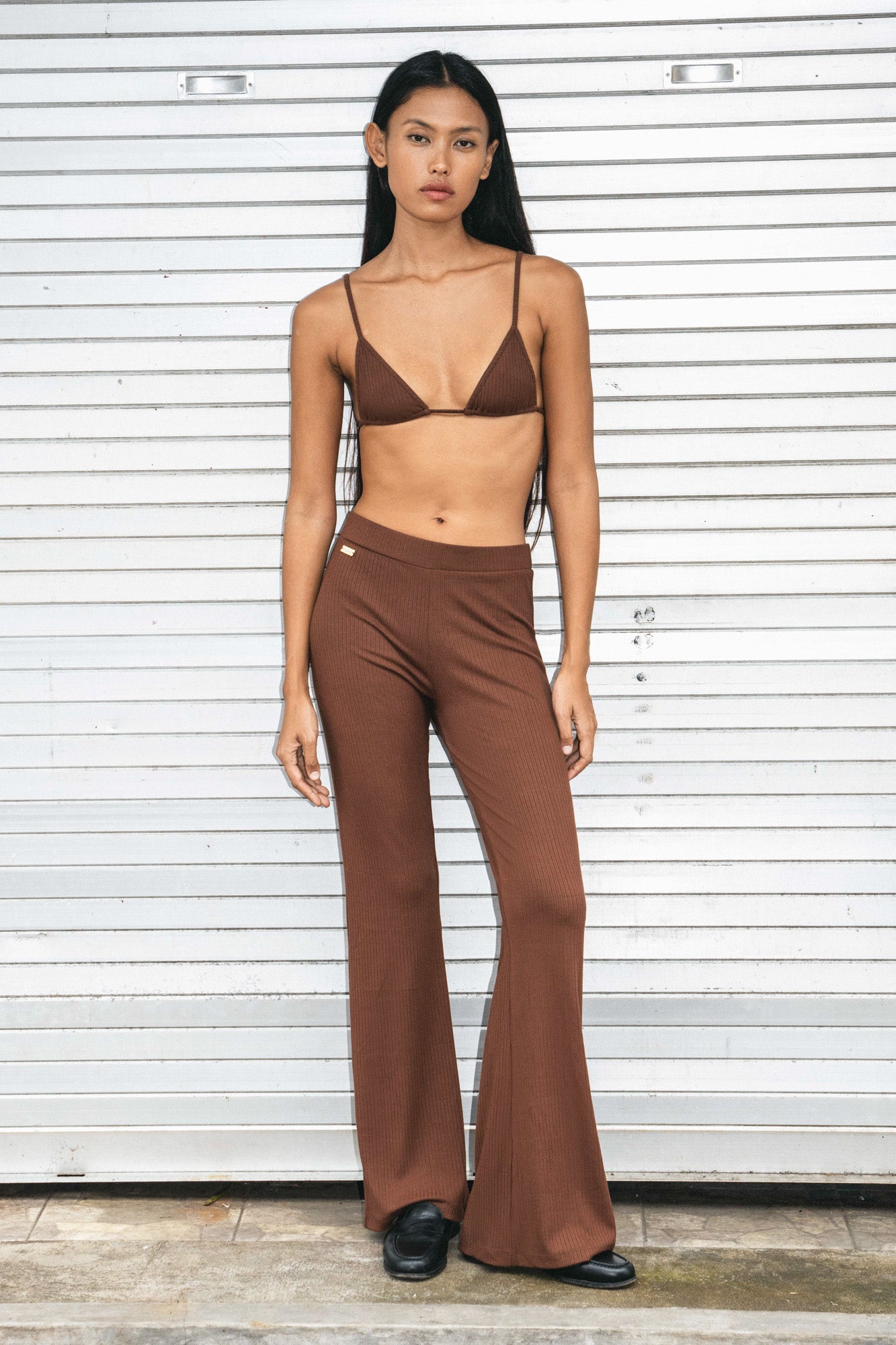 Studio K Rib Chocolate Triangle Leggings – sustainable, stylish, and comfortable yoga and lounge wear, available in multiple sizes.
