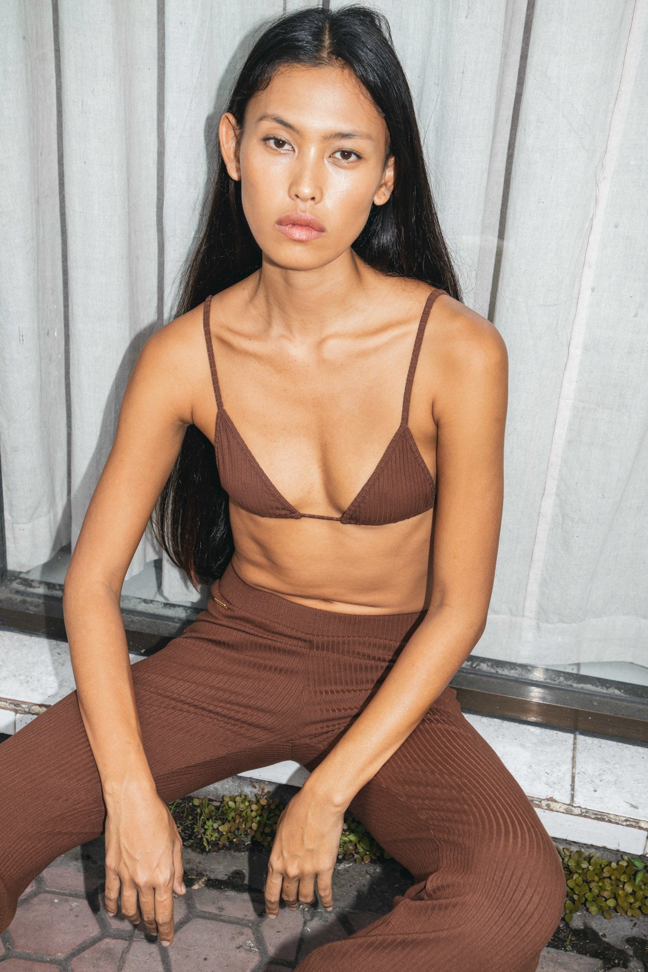 Studio K Rib Chocolate Triangle Leggings – sustainable, stylish, and comfortable yoga and lounge wear, available in multiple sizes.