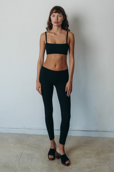 Rib_Bralette_Leggings_Black_4_